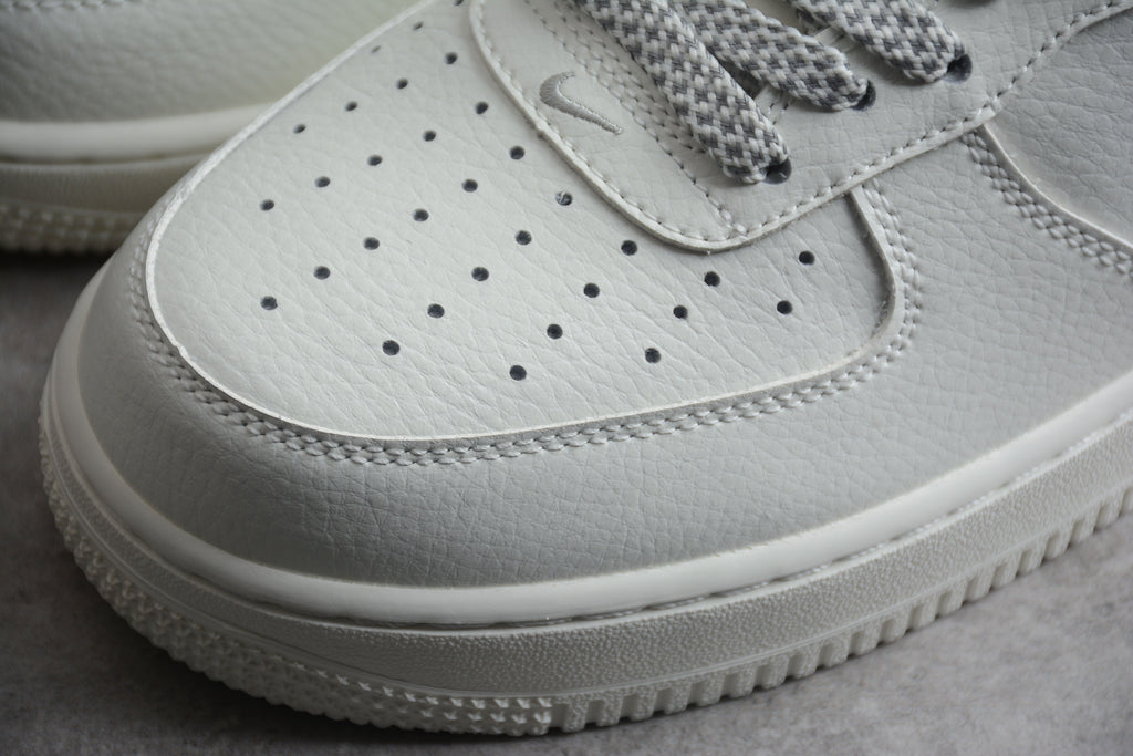 Nike Air Force One White