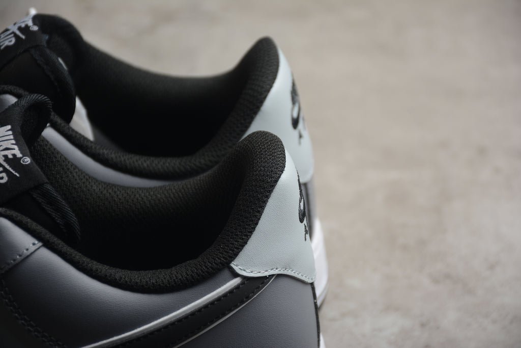 Nike Air Force One Black / Silver / White
