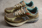 New Balance V3 990 Red