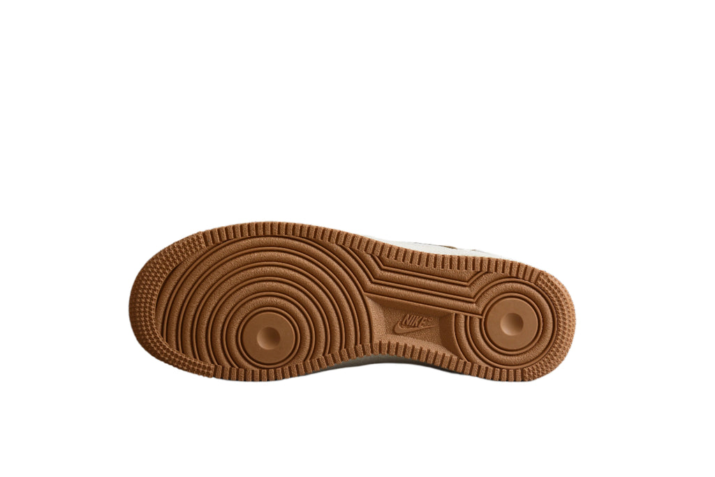 Nike Air Force One Mocha Brown / White