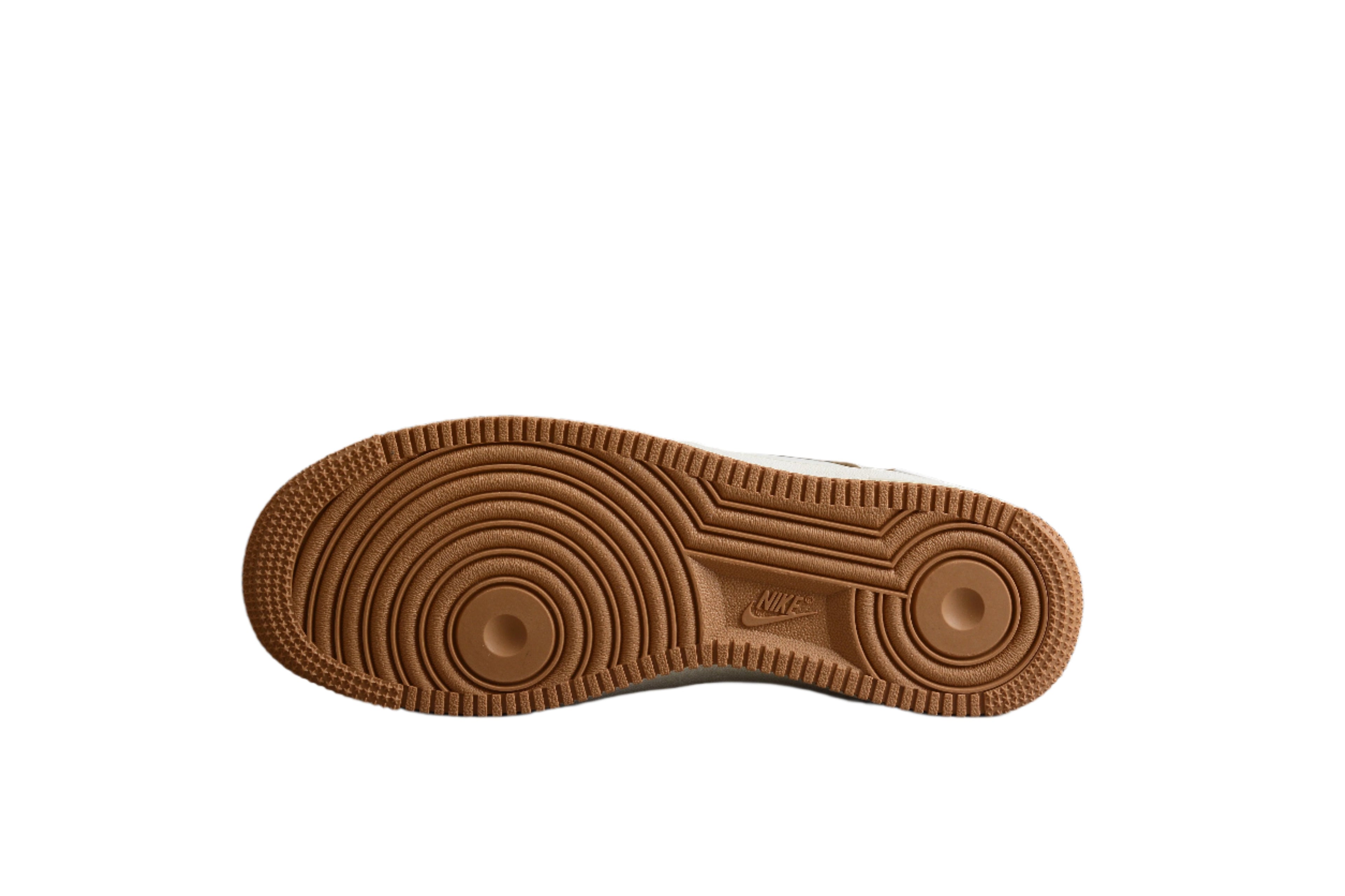 Nike Air Force One Mocha Brown / White