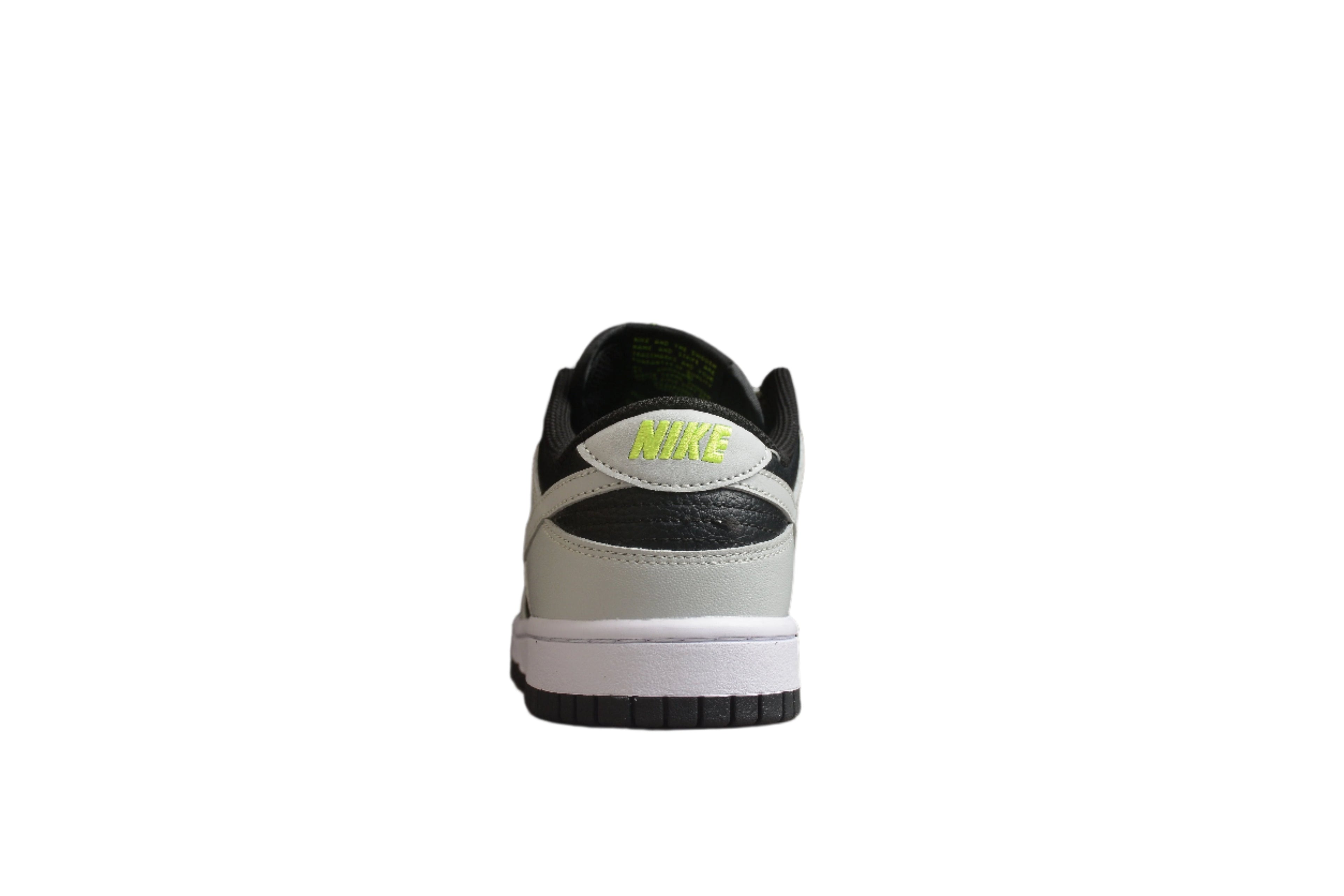 Nike Dunk Low SB Off-White / Black