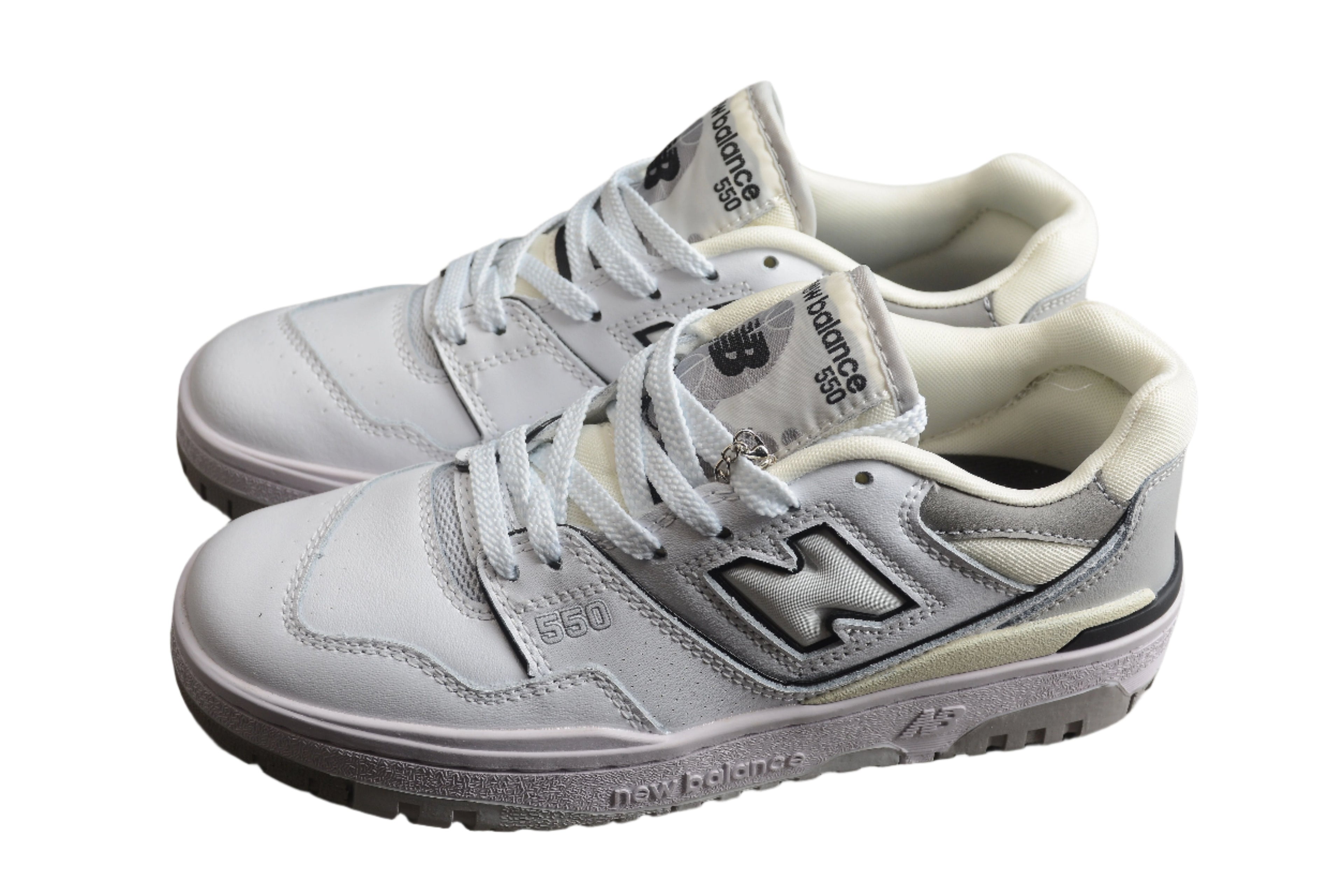 New Balance 550 Salt & Pepper