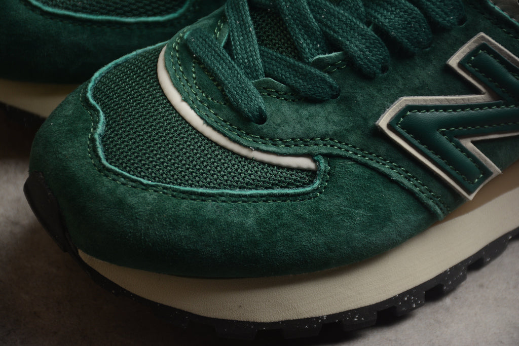 New Balance 574 Green