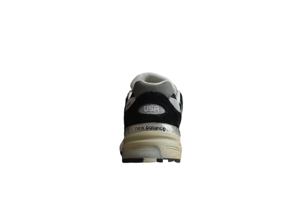 New Balance 992 Black