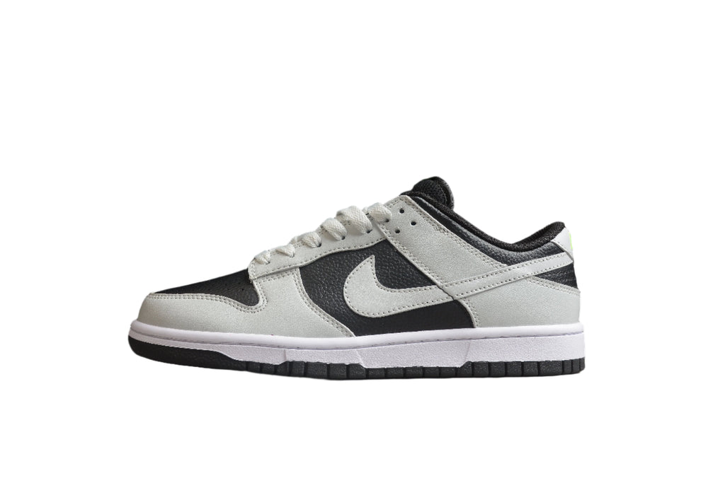 Nike Dunk Low SB Off-White / Black