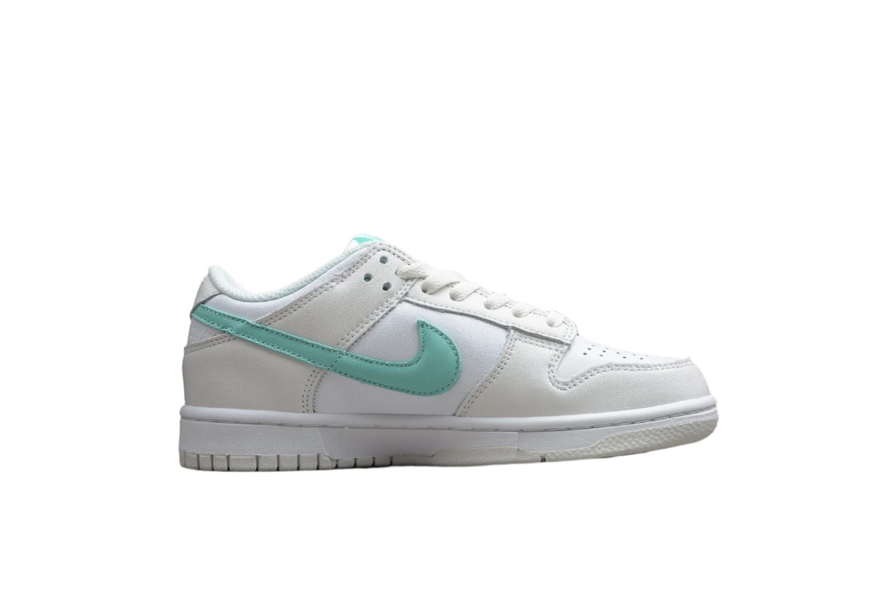 Nike Dunk Low SB Grey / Crimson Bliss