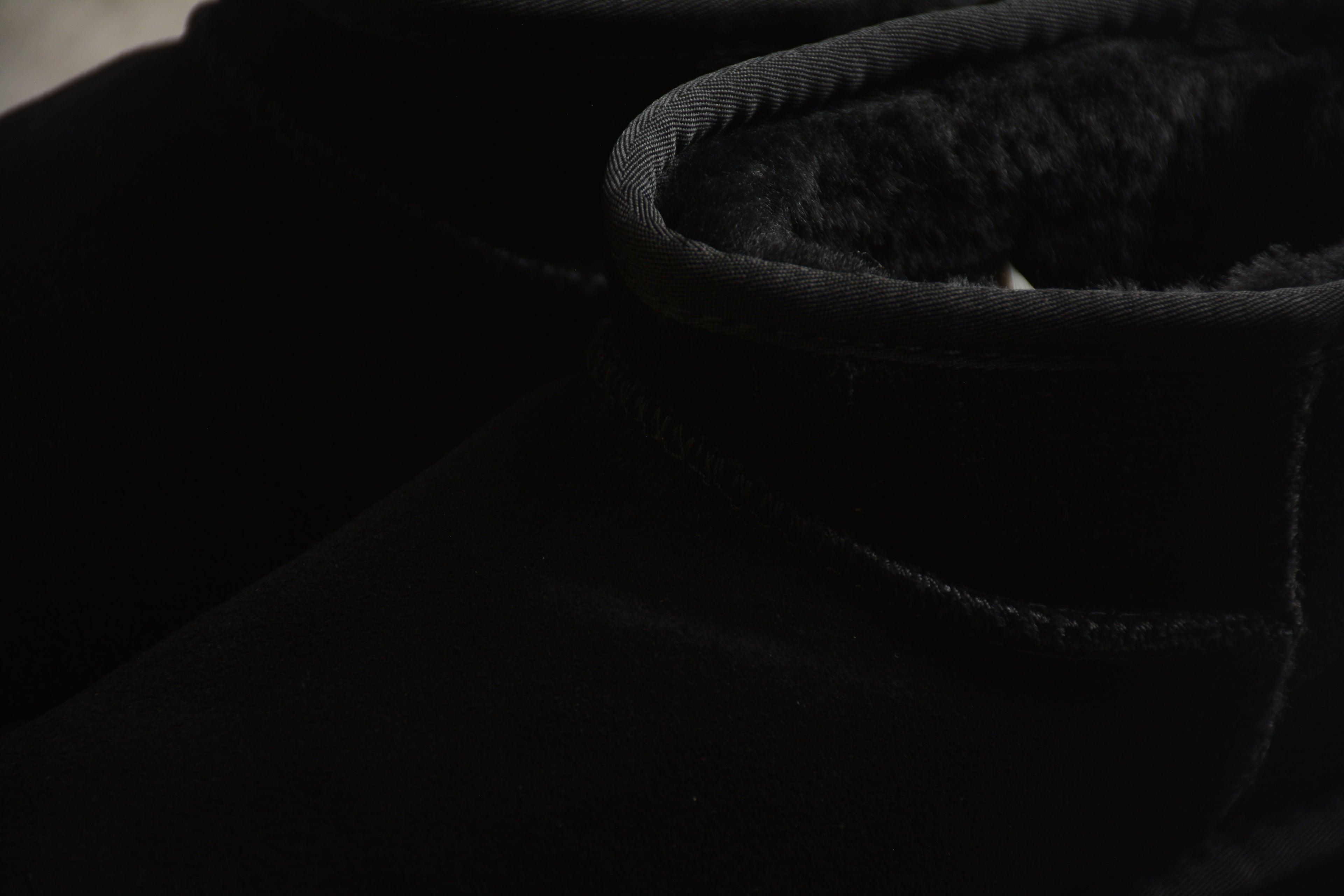 UGG Ultra Mini Plataforma Total Black
