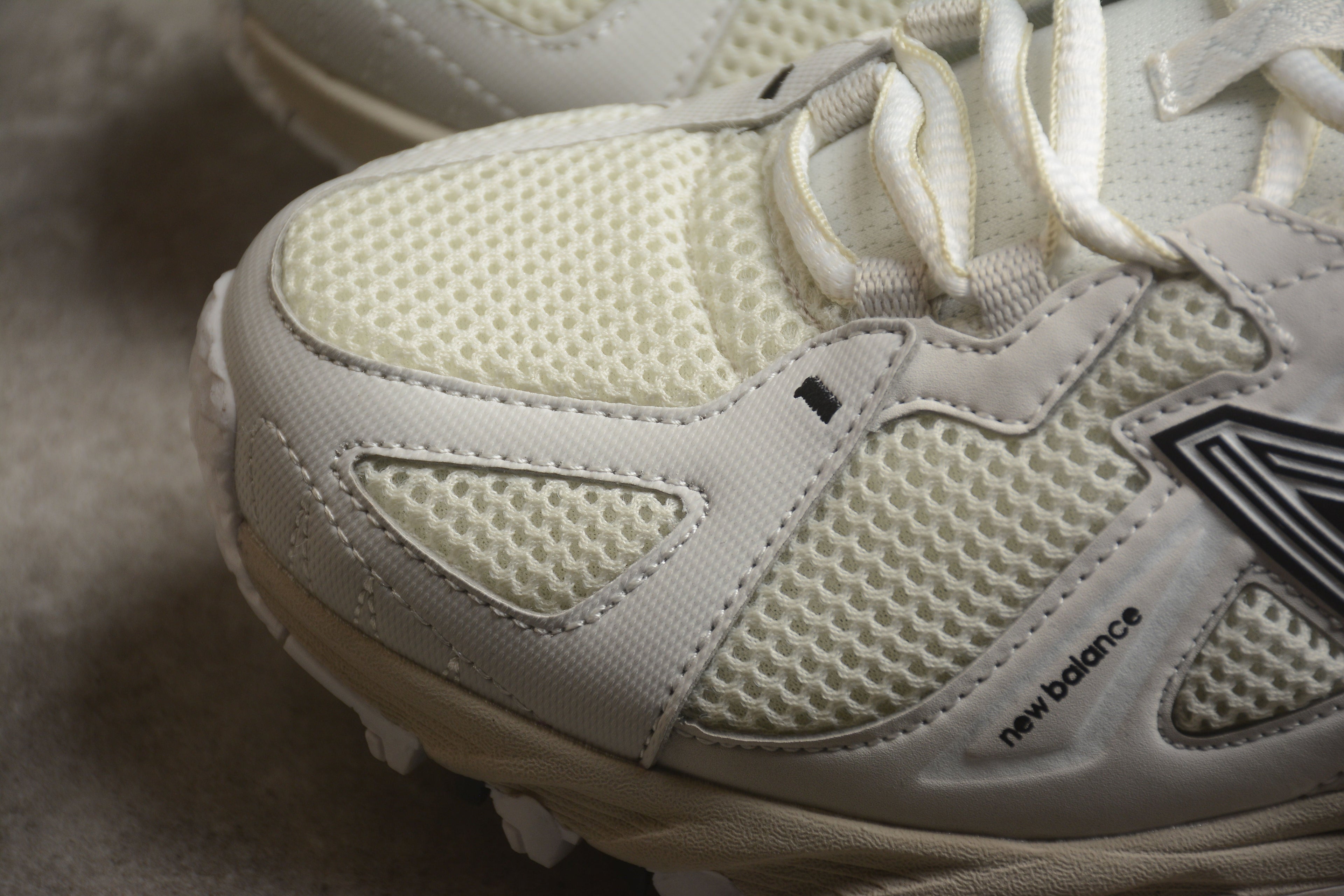 New Balance 610T White