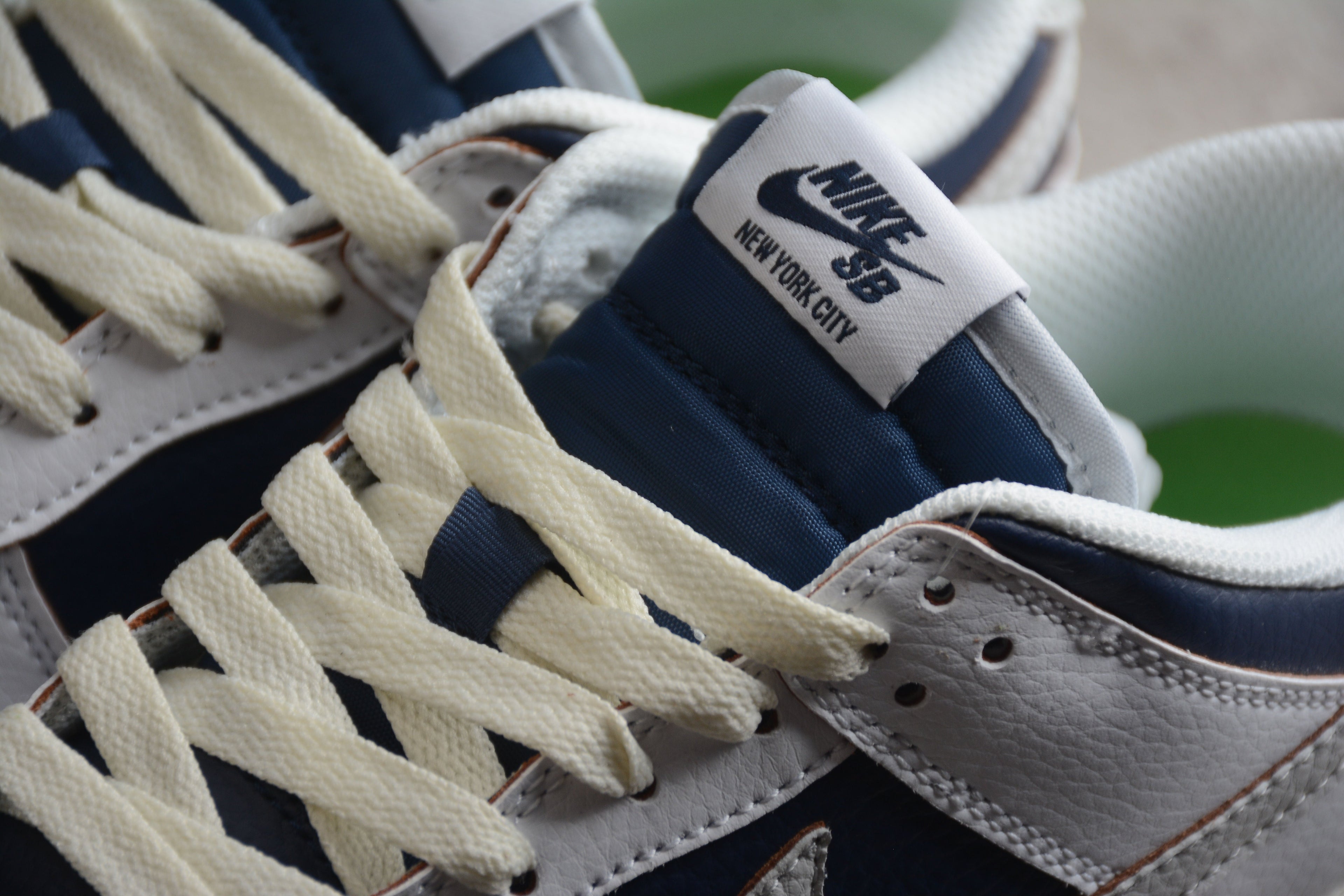 Nike Dunk Low SB Dak Blue / White