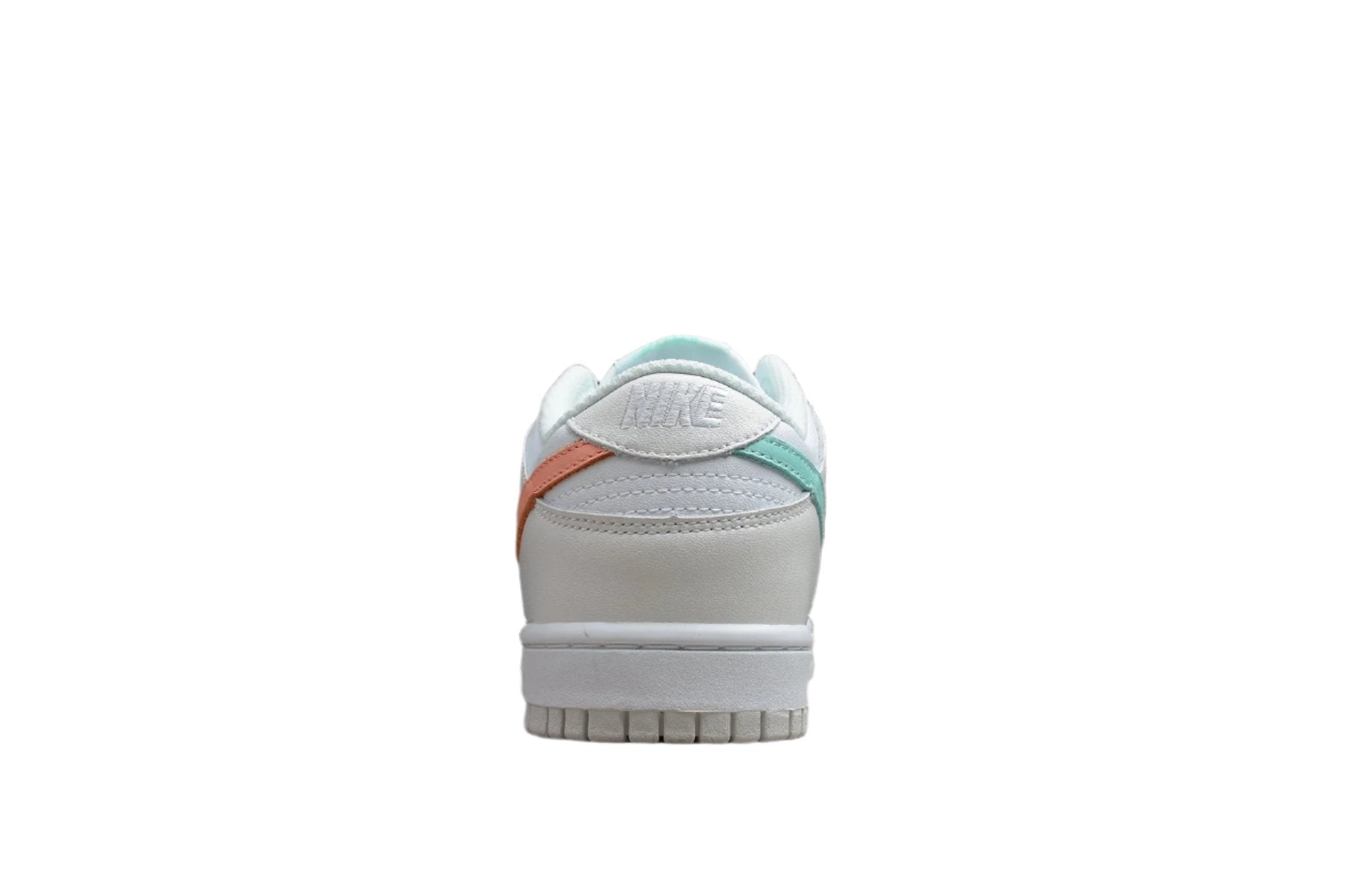 Nike Dunk Low SB Grey / Crimson Bliss