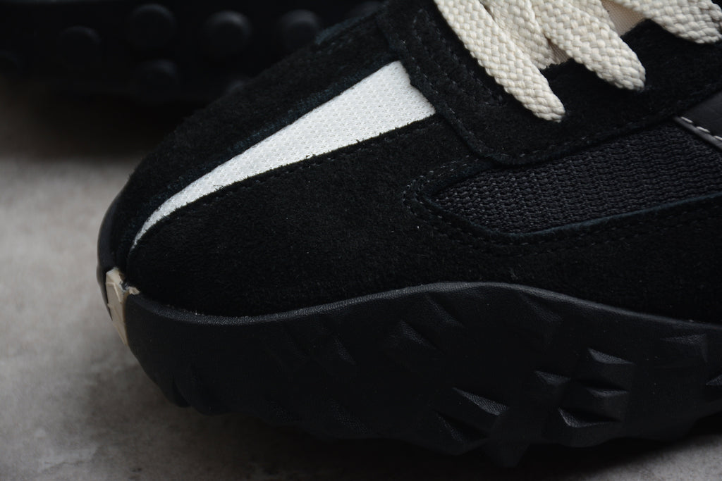 New Balance C72 Black