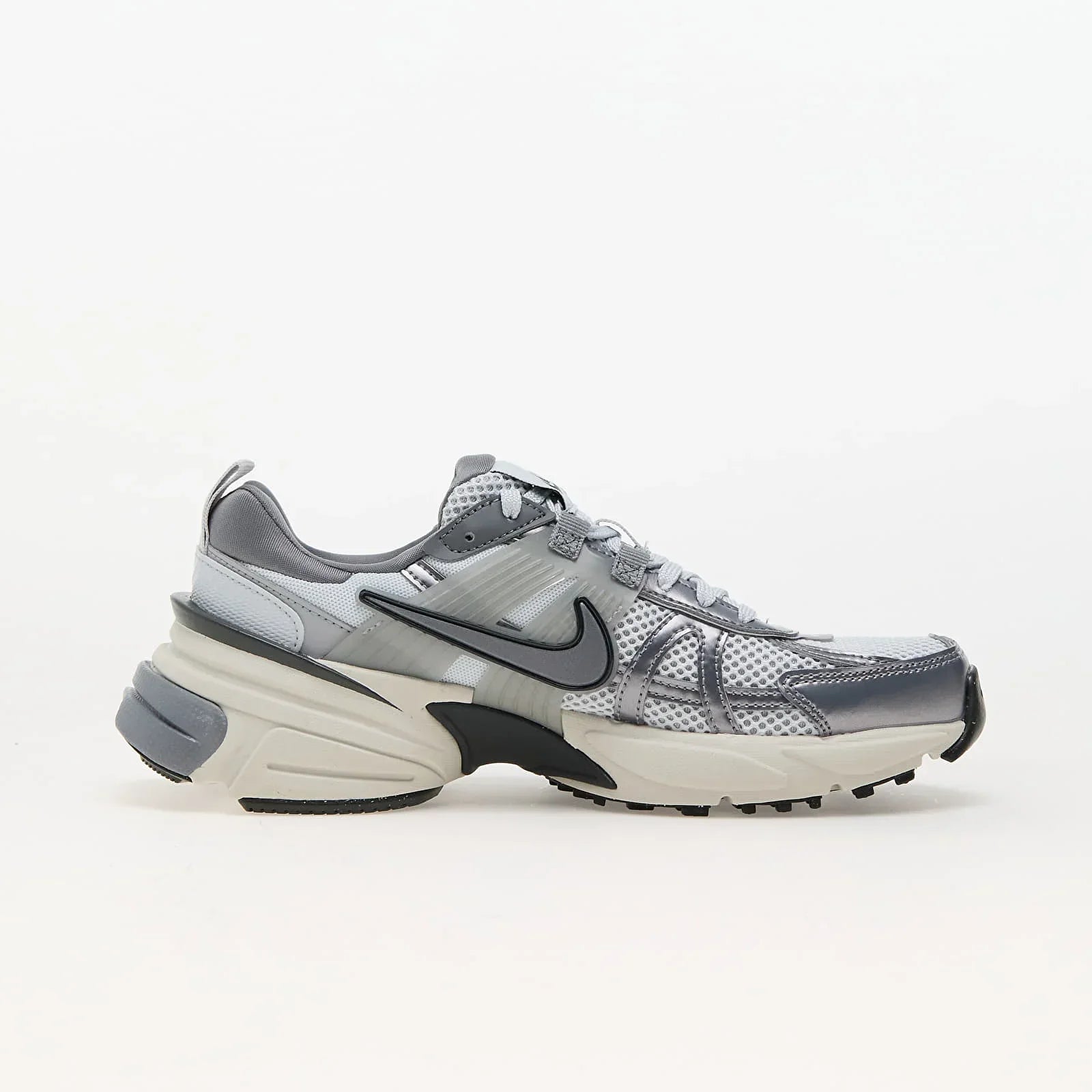 Nike V2K Run Silver