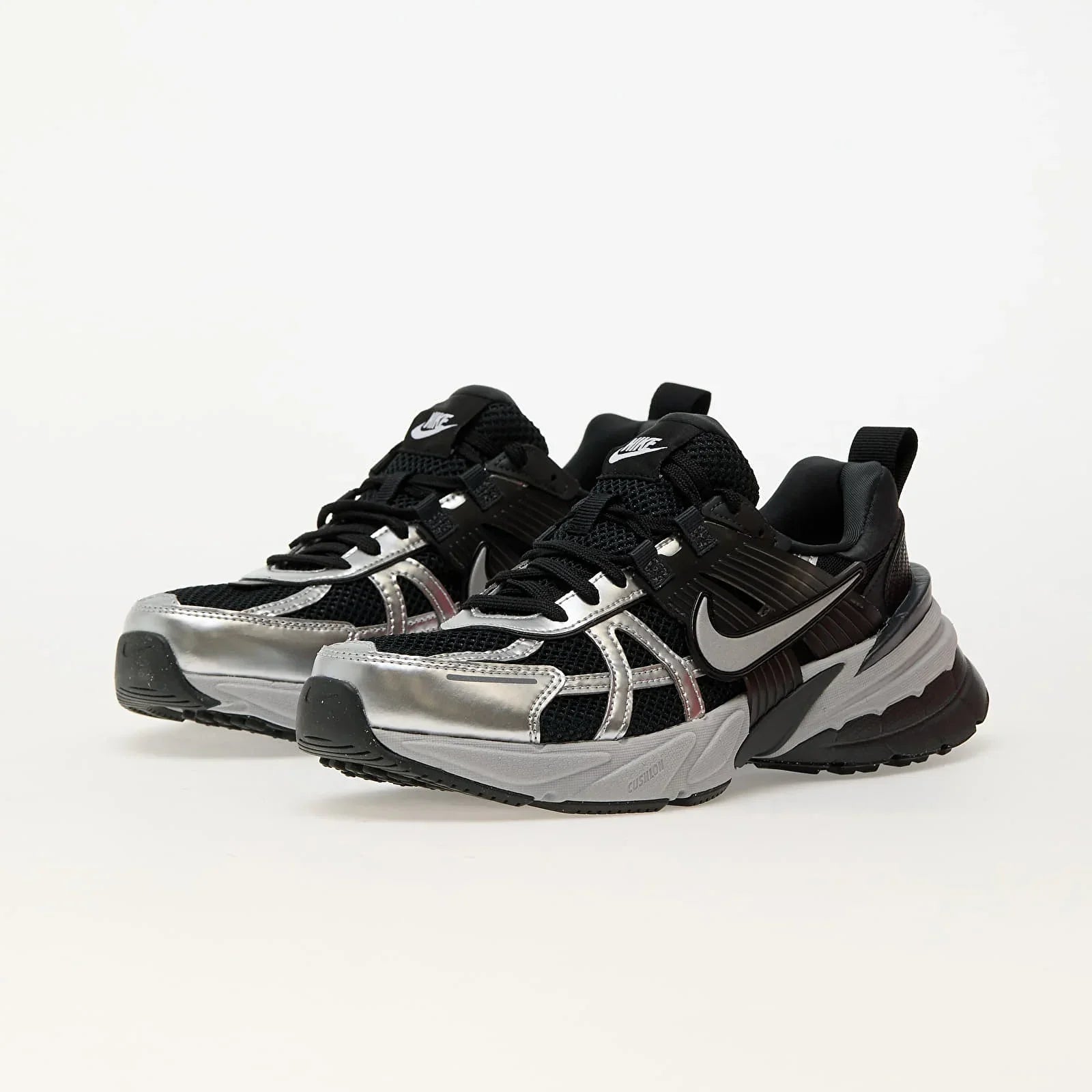 Nike V2K Run Black / Grey