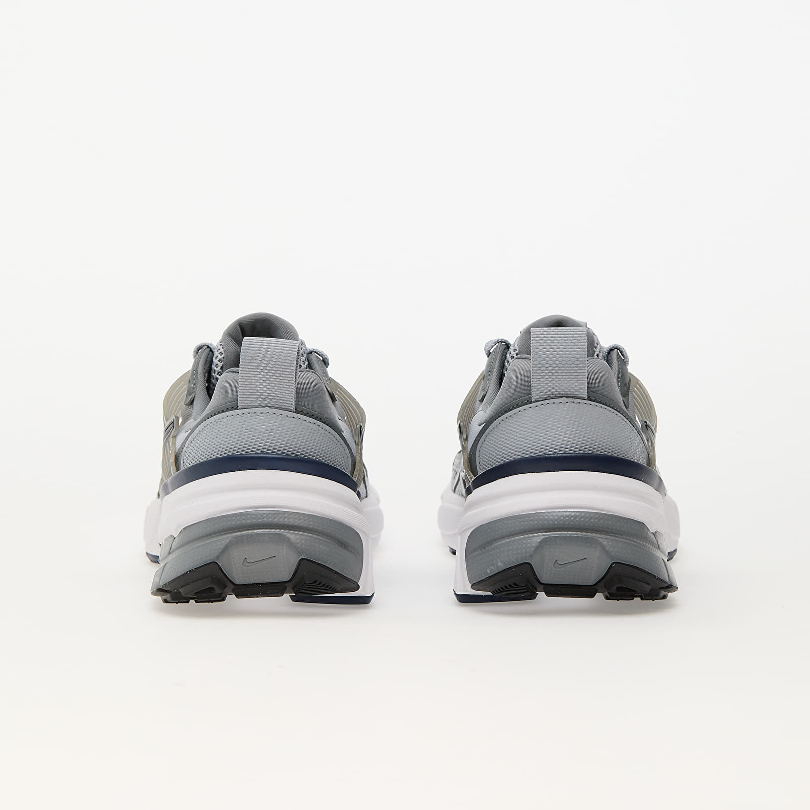Nike V2K Run Grey / Silver