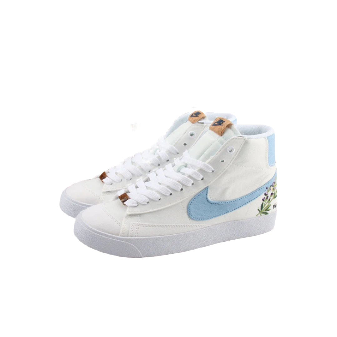Nike Blazer Mid 77 White / Light Blue