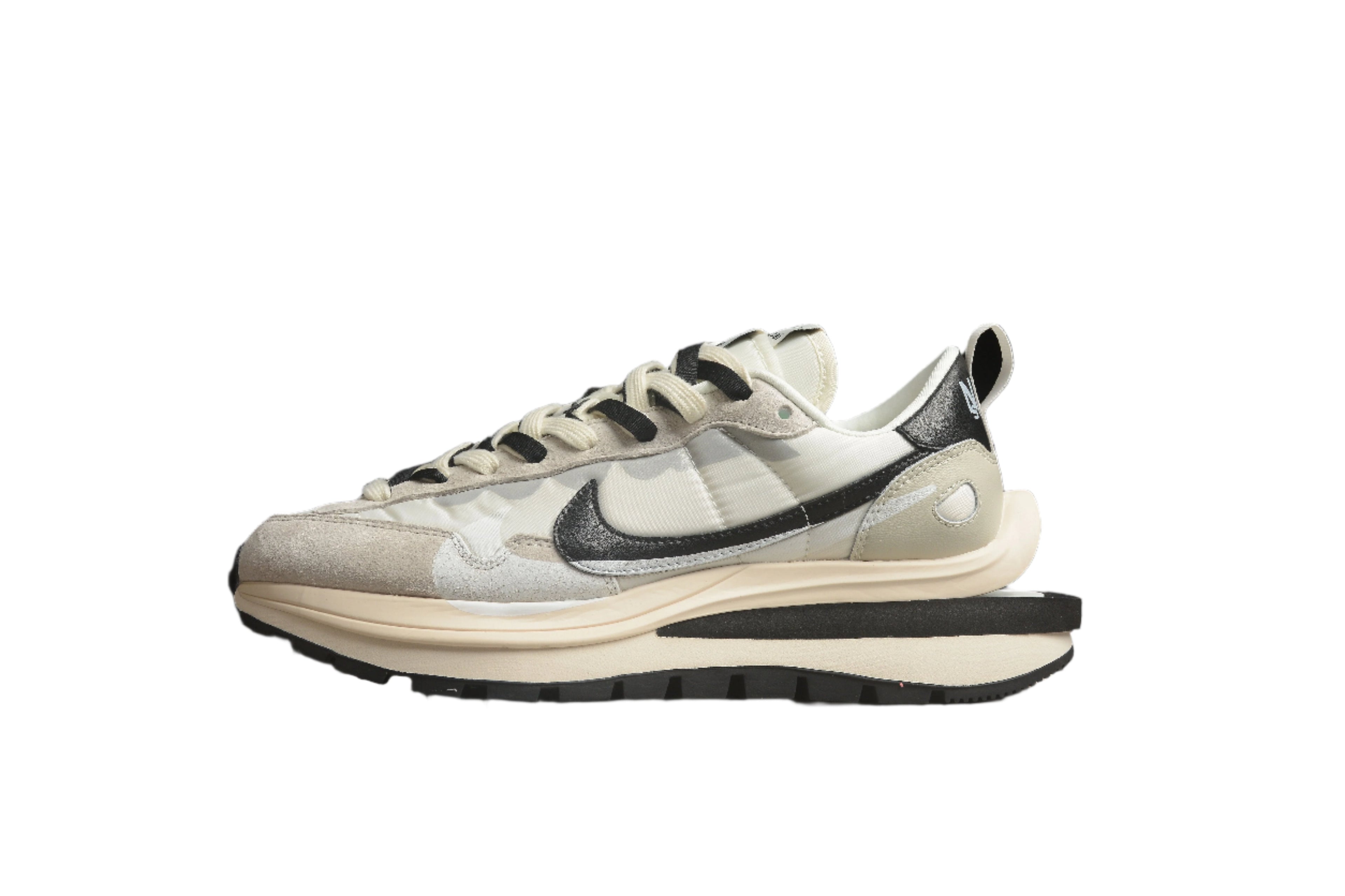 Nike x sacai VaporWaffle White / Black