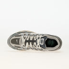 Nike Sportswear P-6000 Metallic Silver / Iron Grey