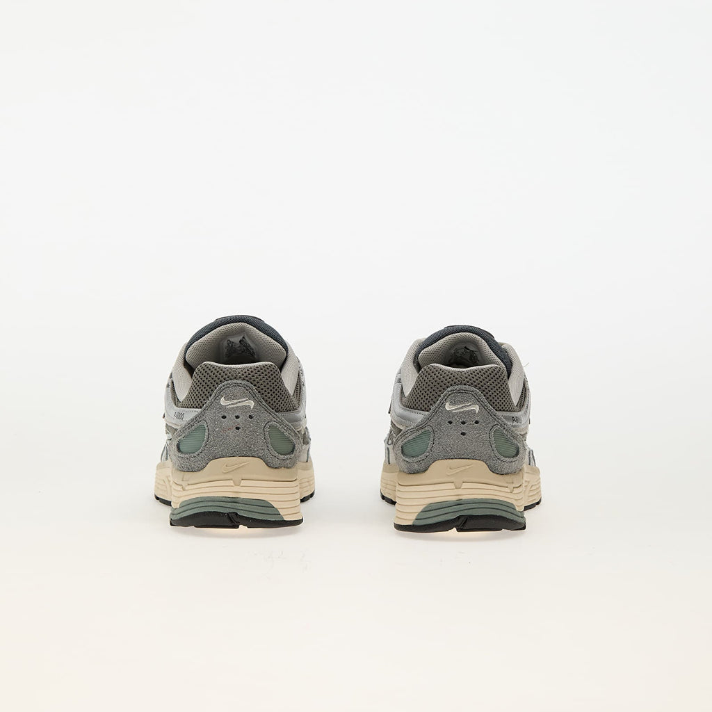 Nike Sportswear P-6000 Metallic Silver / Iron Grey