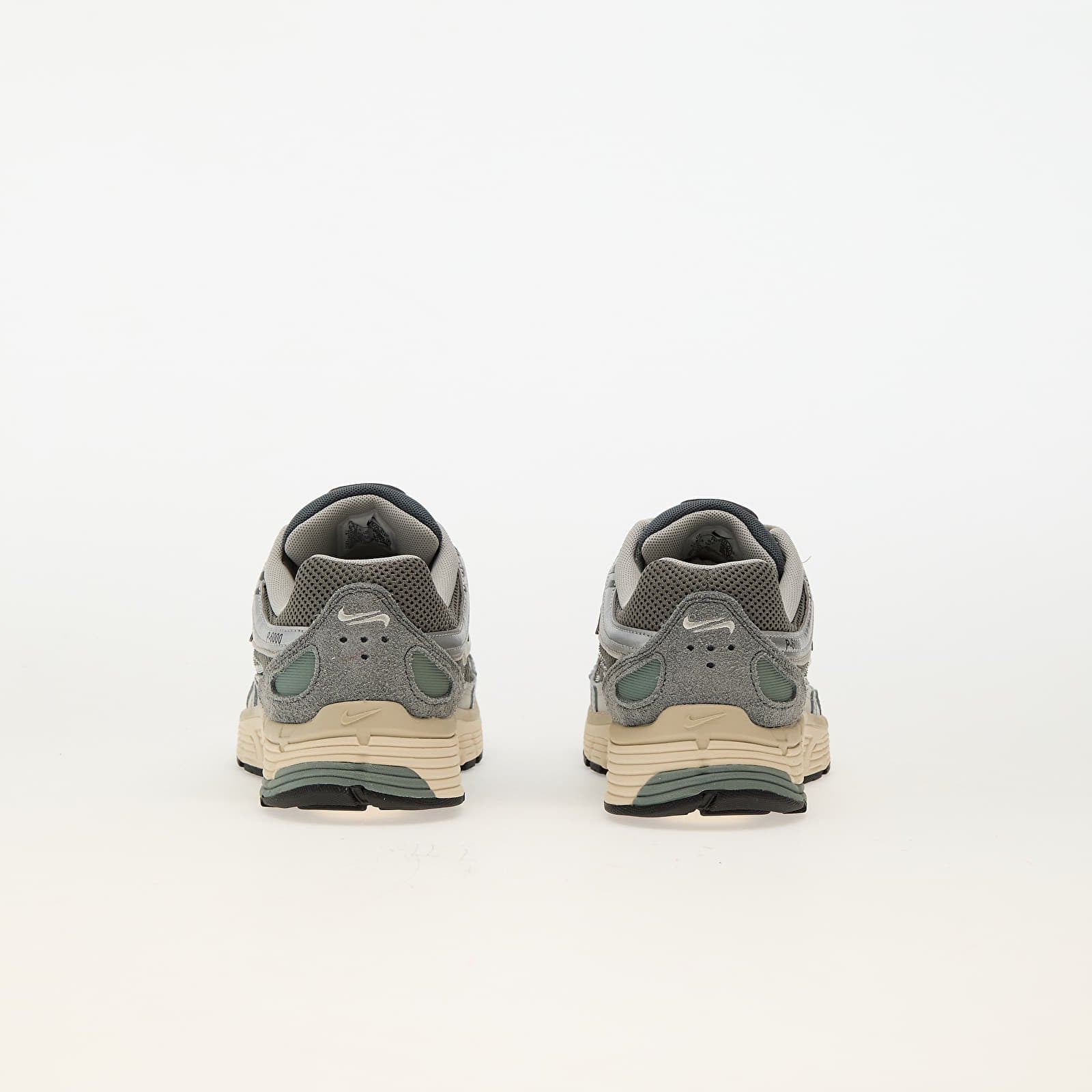 Nike Sportswear P-6000 Metallic Silver / Iron Grey