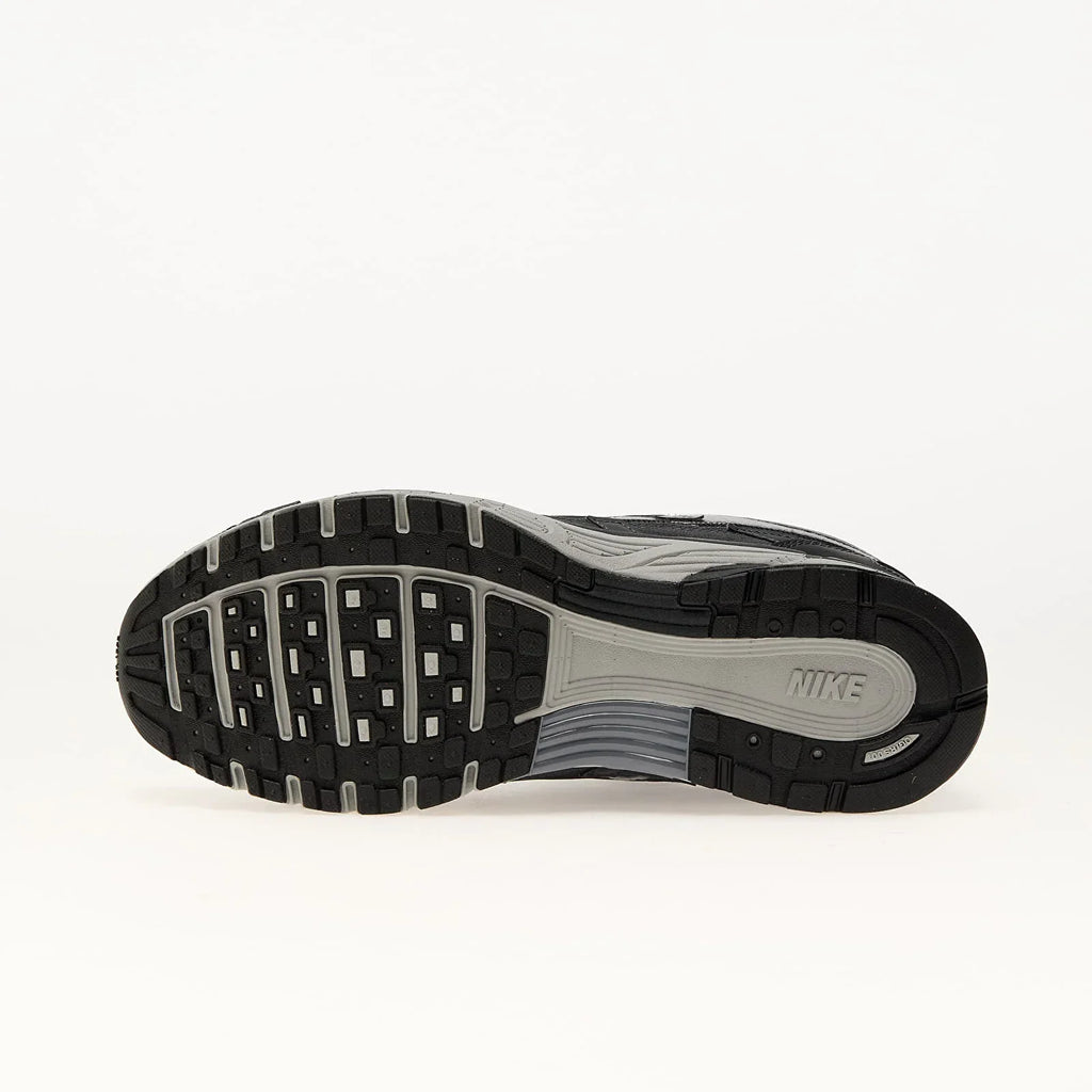 Nike P-6000 Black / Grey