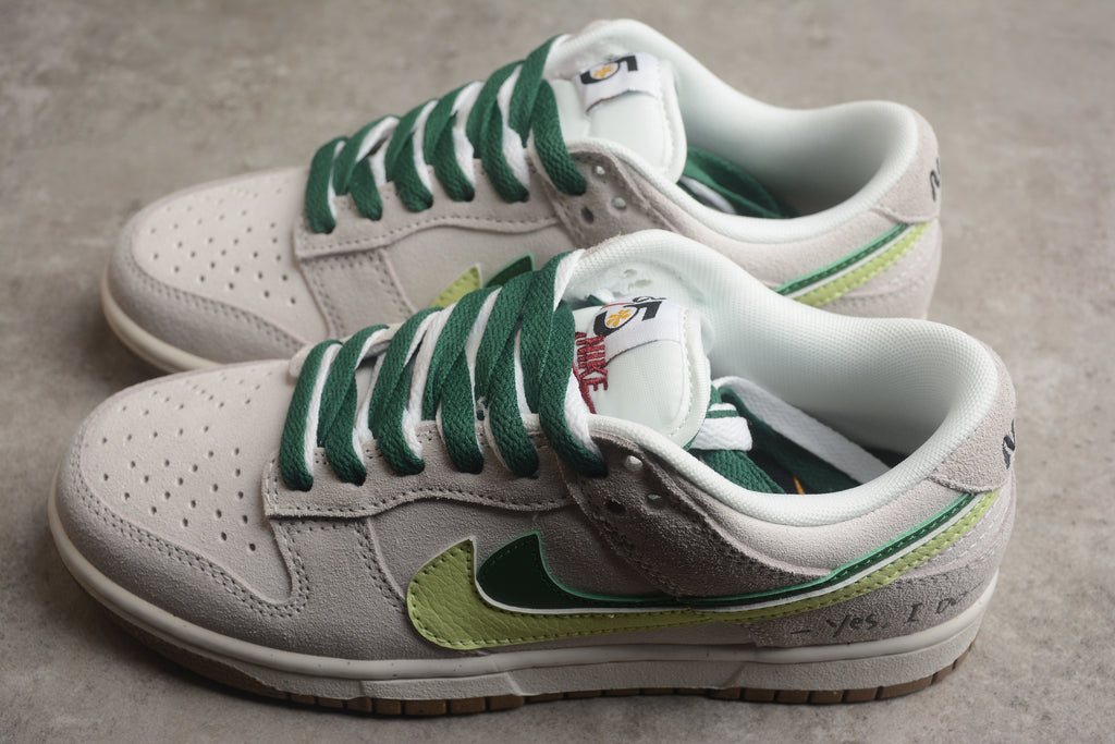 Nike Dunk Low  SB Gray / Green