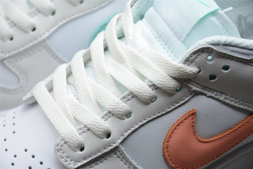 Nike Dunk Low SB Grey / Crimson Bliss
