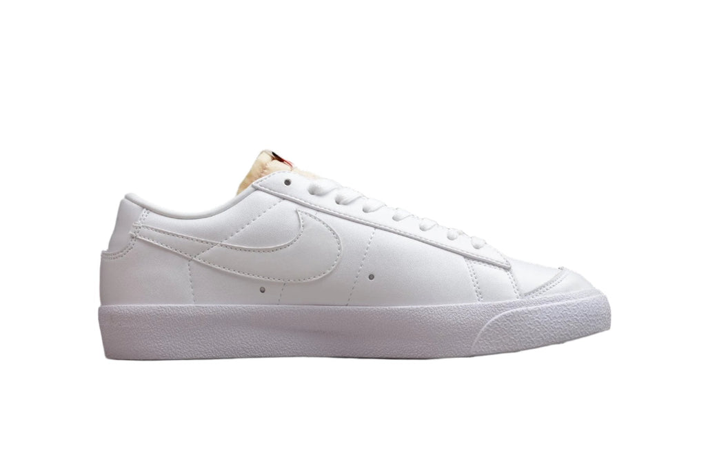 Nike Blazer Low White