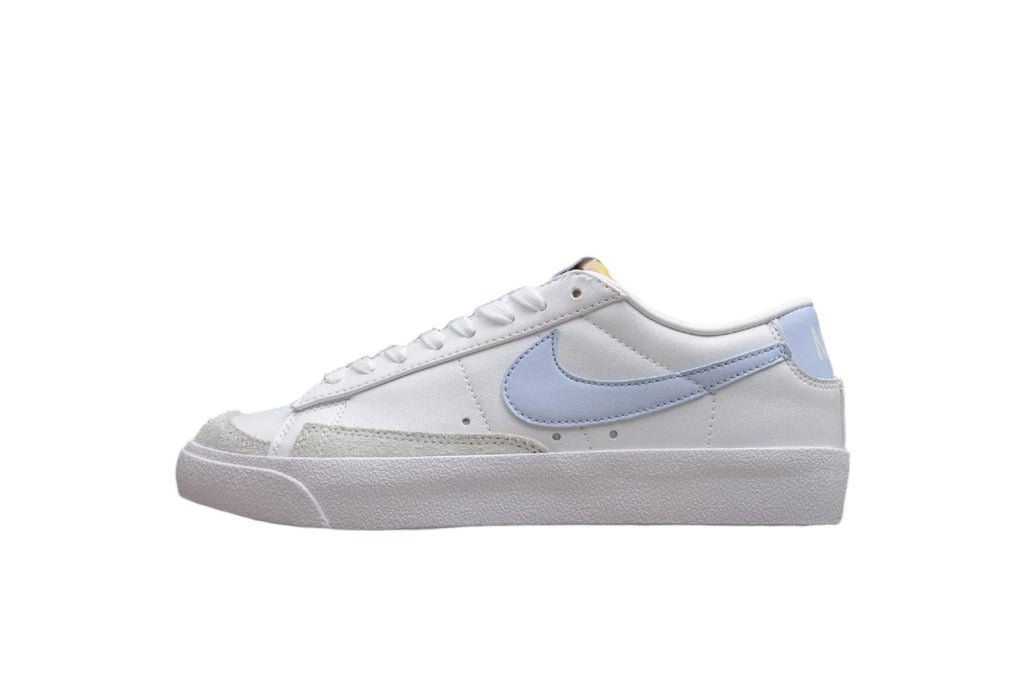 Nike Blazer Low White / Light Blue