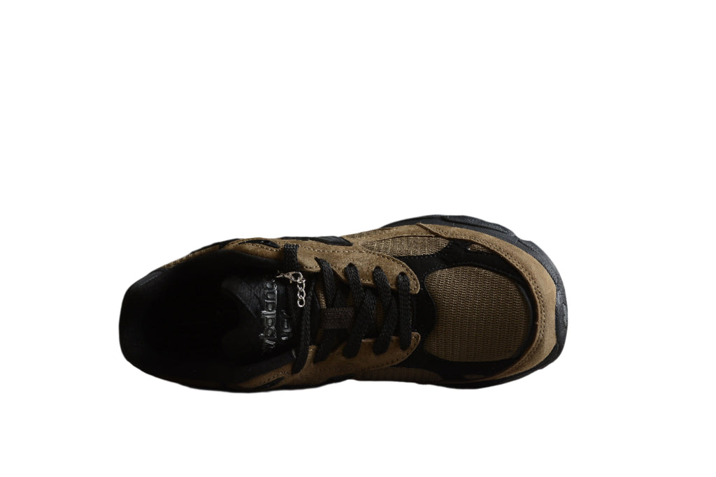 New Balance V3 990 Brown