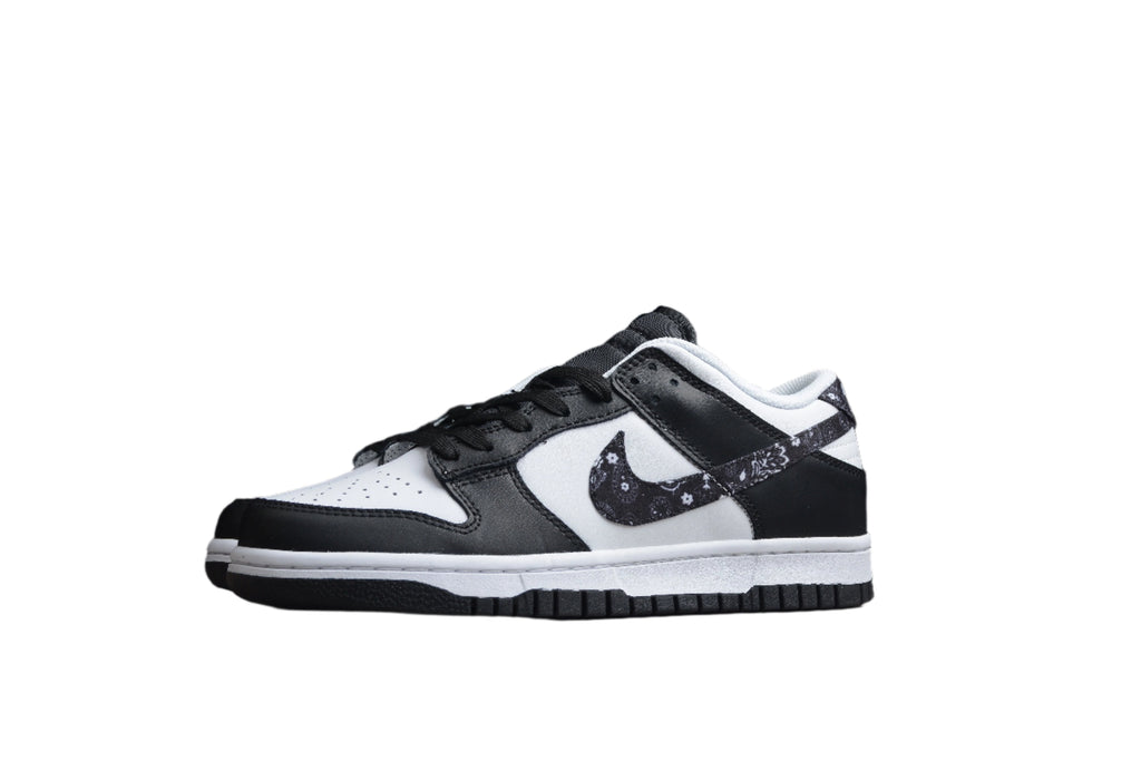Nike Dunk Low White / Black