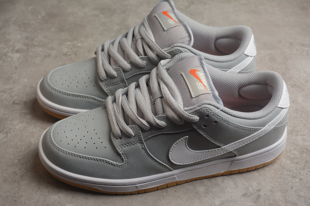 Nike Dunk Low SB Grey