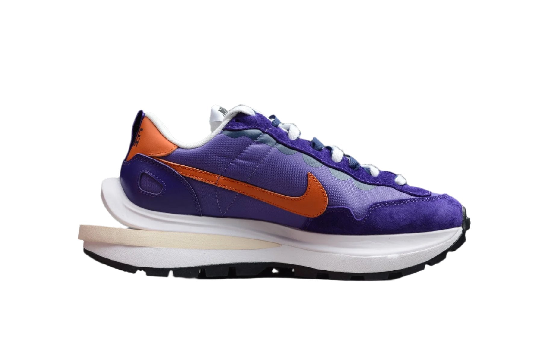 Nike x sacai VaporWaffle Purple / Orange