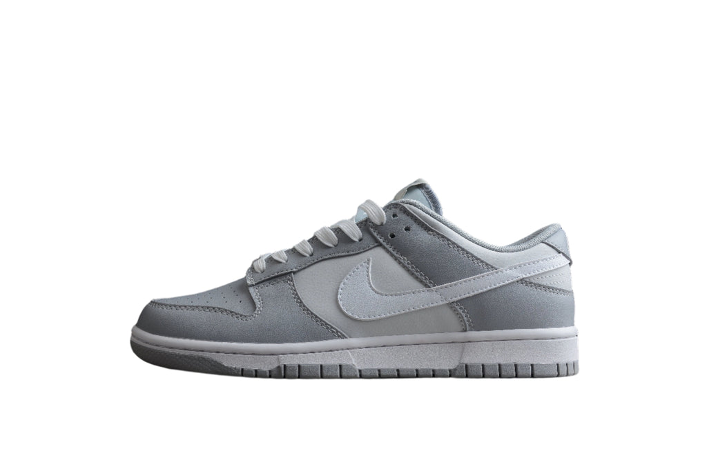 Nike Dunk Low SB Grey