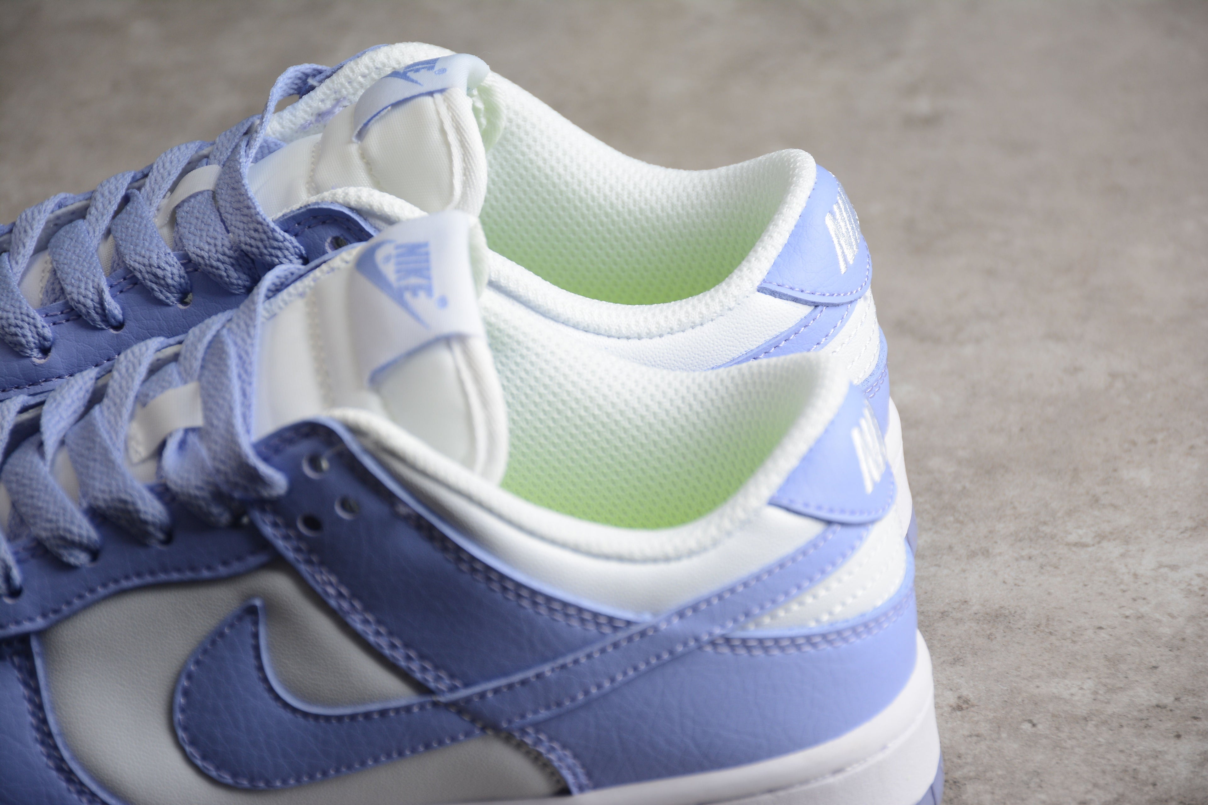 Nike Dunk Low  SB Lilac
