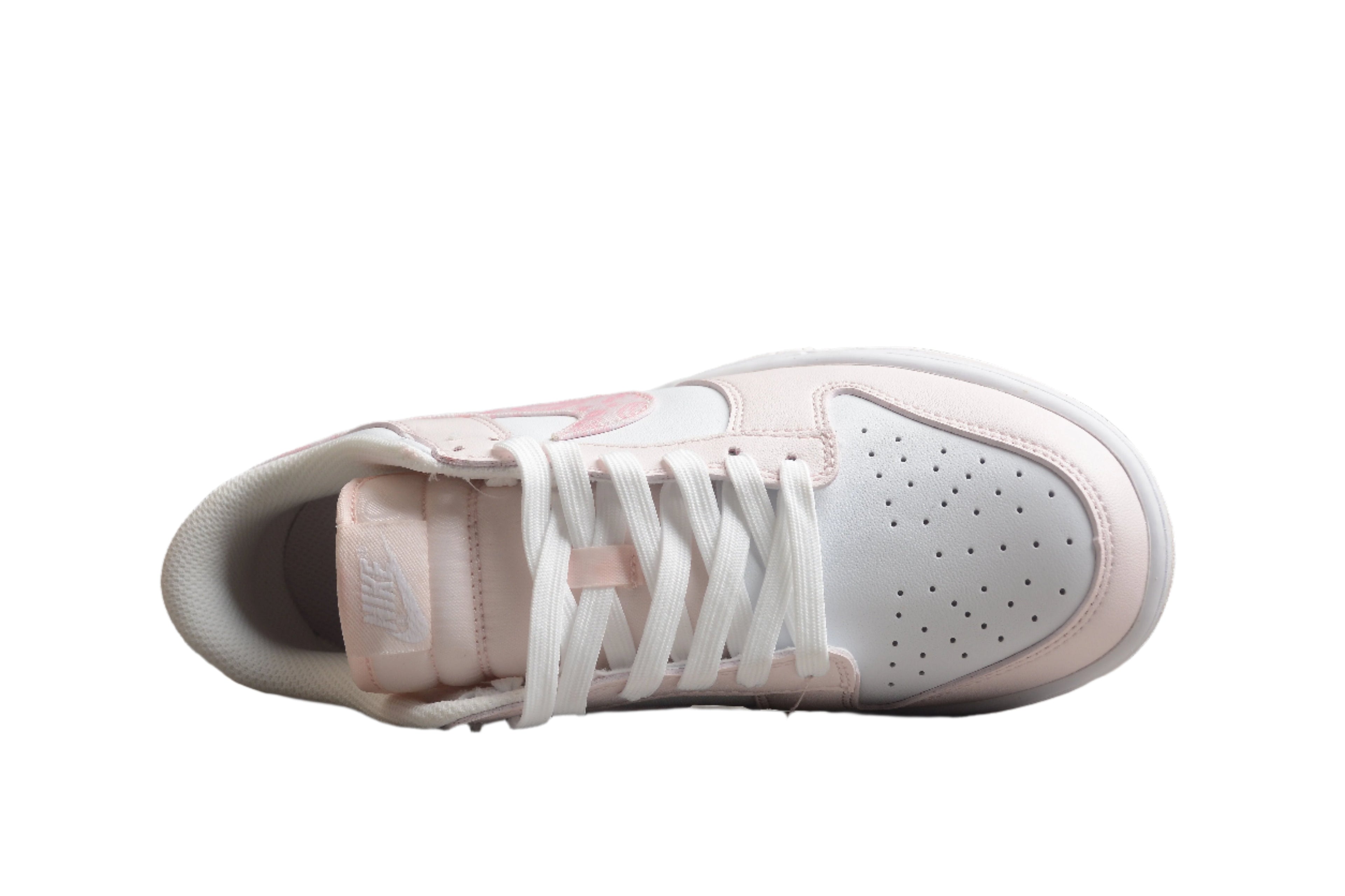 Nike Dunk Low  SB Pink Paisley