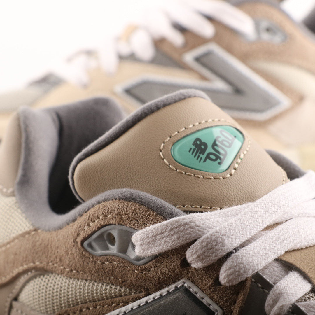 New Balance 9060 Sea Salt