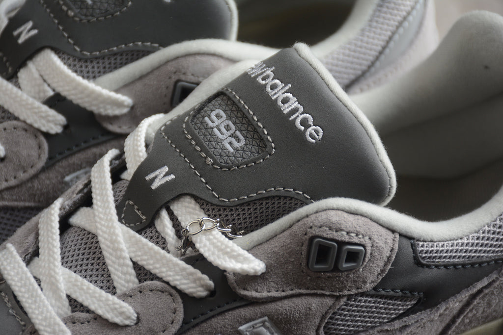 New Balance 992 Grey