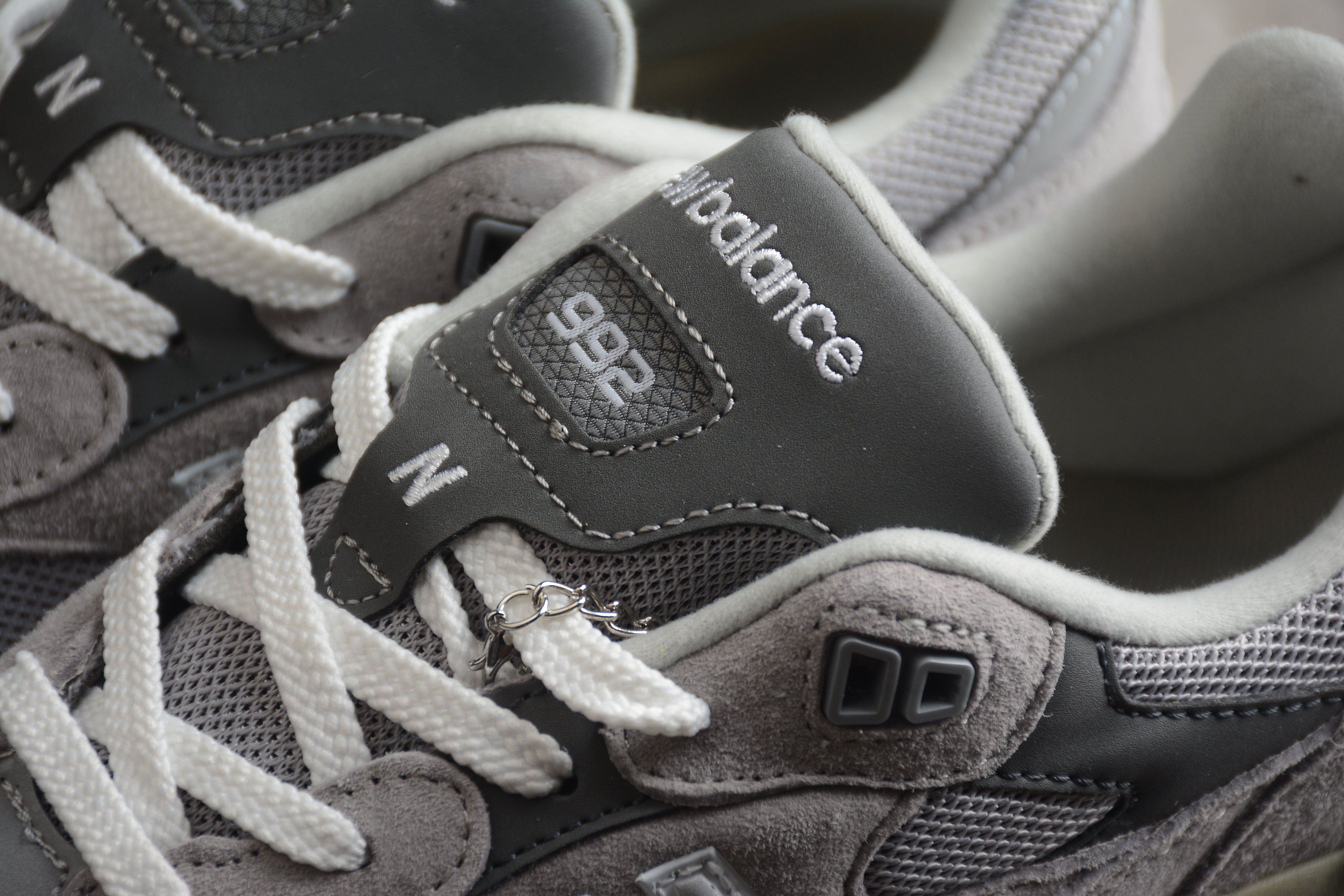 New Balance 992 Grey