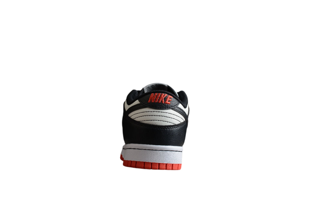 Nike Dunk Low SB Red / Black