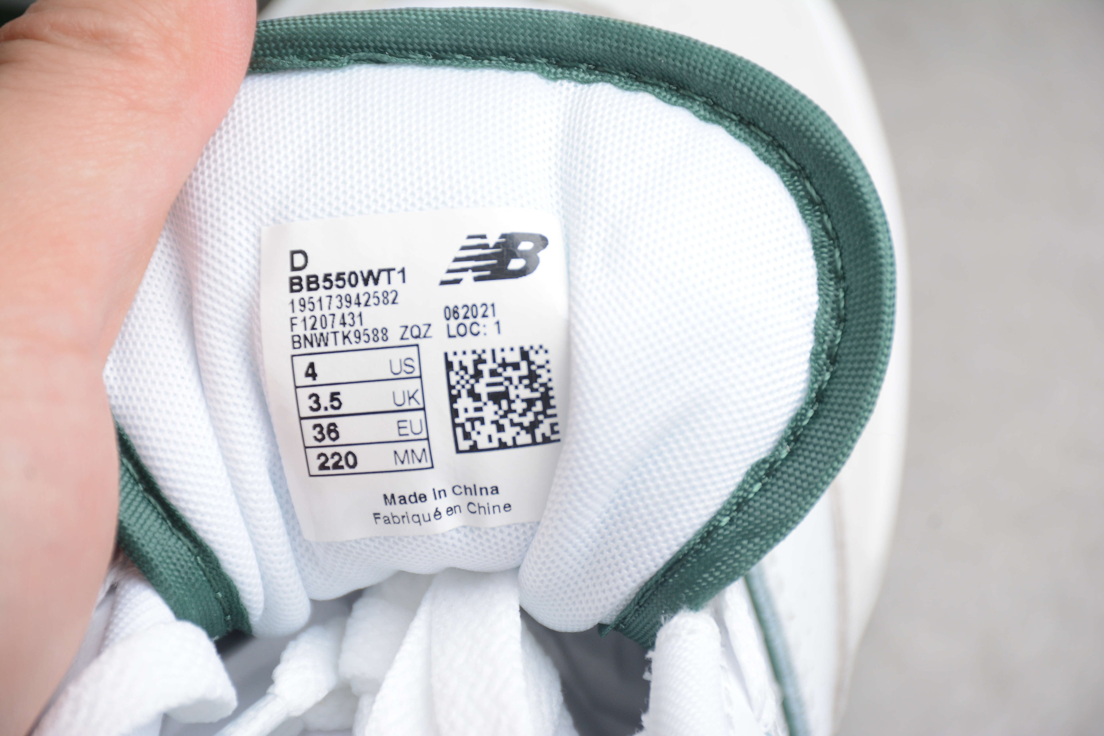 New Balance 550 White / Green