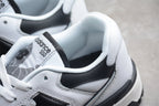 New Balance 550 White / Black