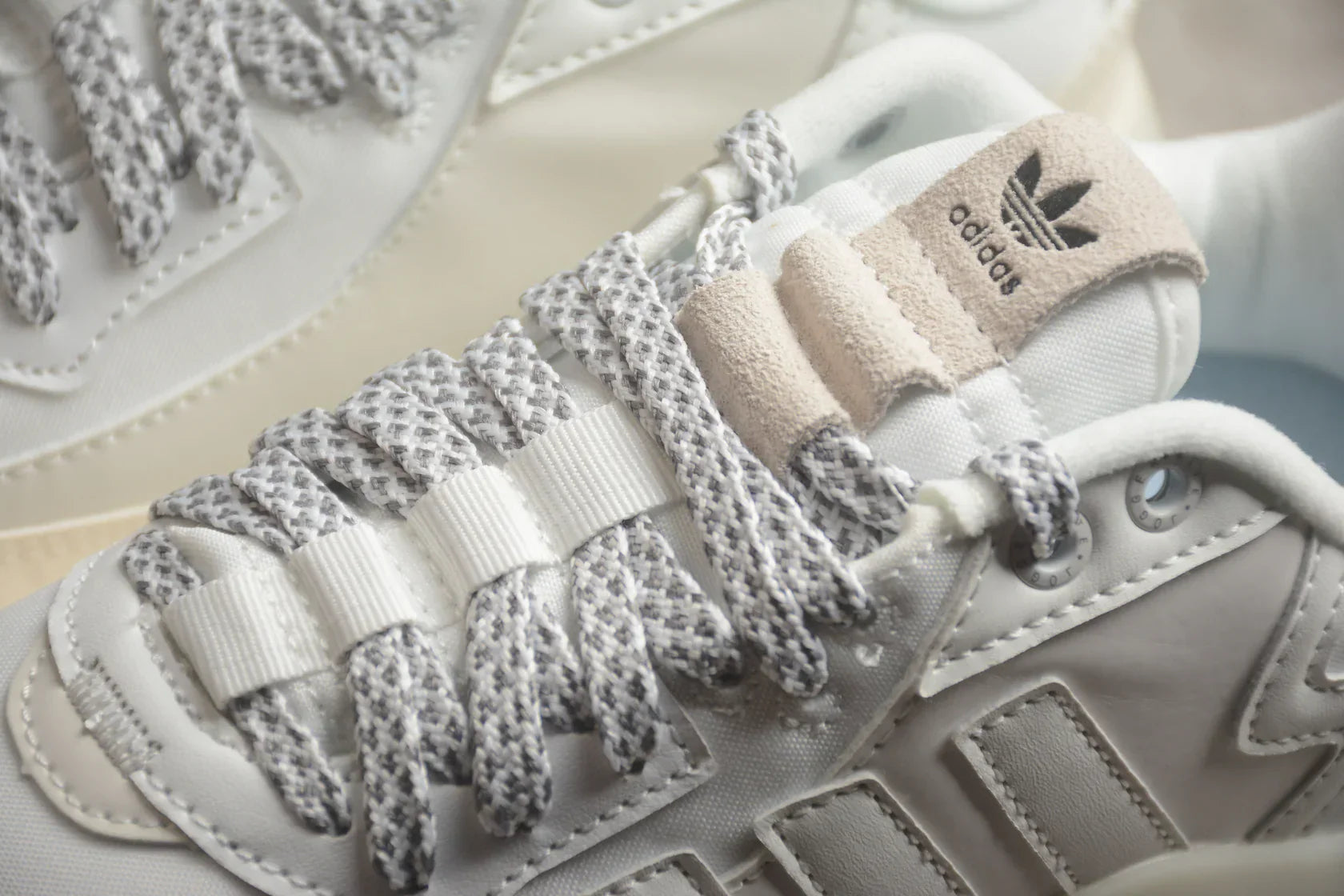 Adidas Jogger Boost White