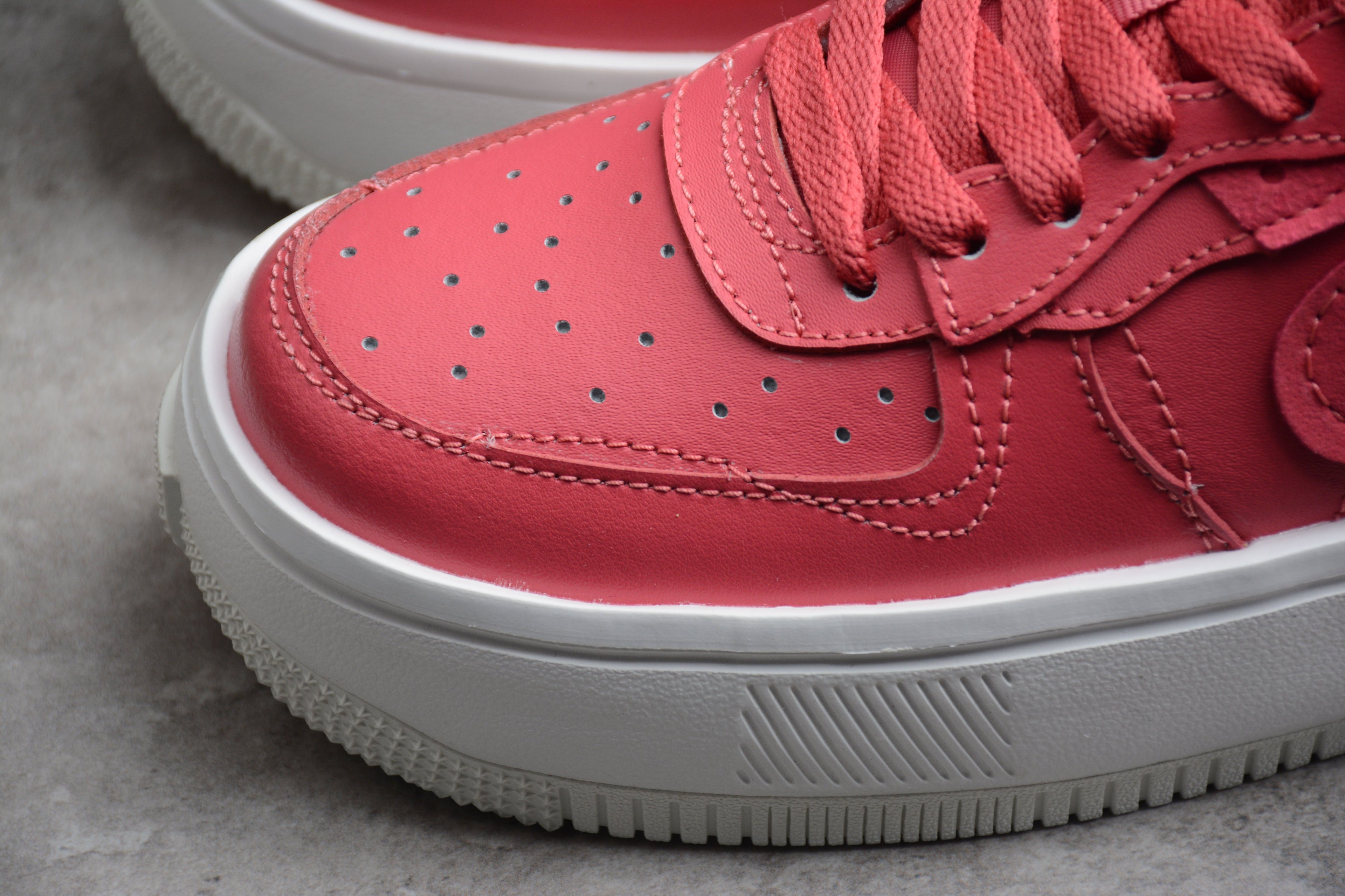 Nike Air Force One Pink