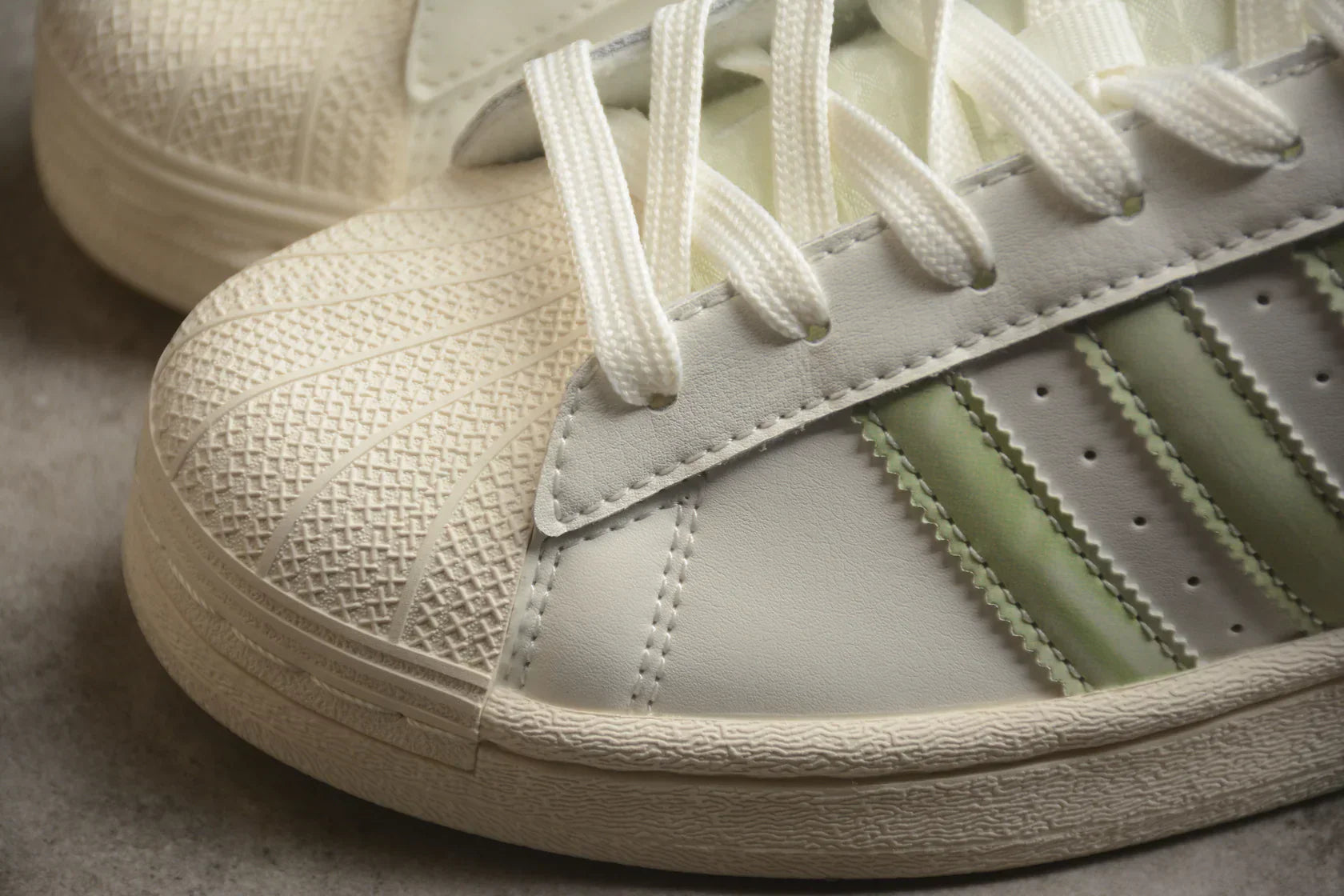 Adidas Superstar White / Light-Green