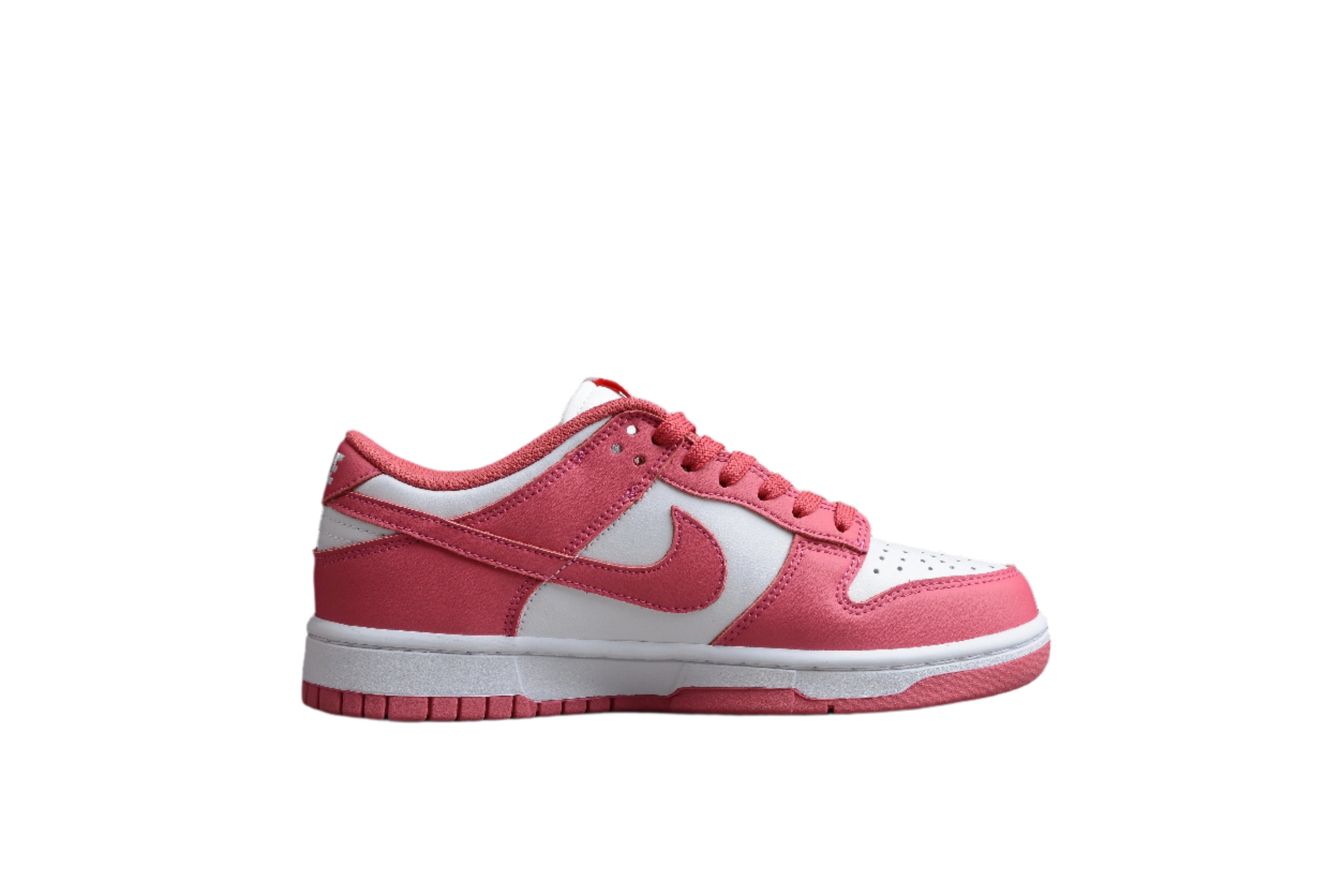 Nike Dunk Low  SB Archeo Pink