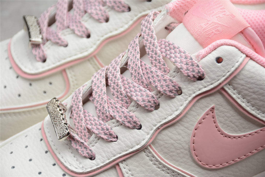 Nike Air Force One Light Pink