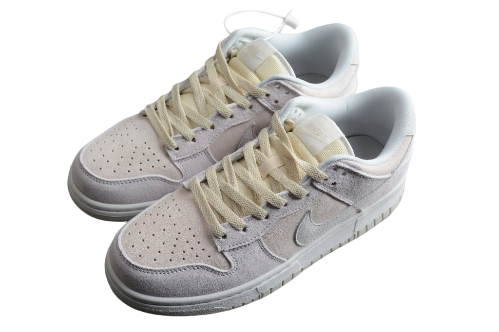 Nike Dunk Low SB Beige