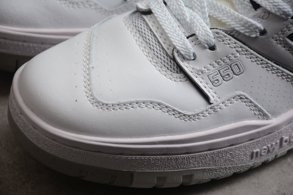New Balance 550 Salt & Pepper