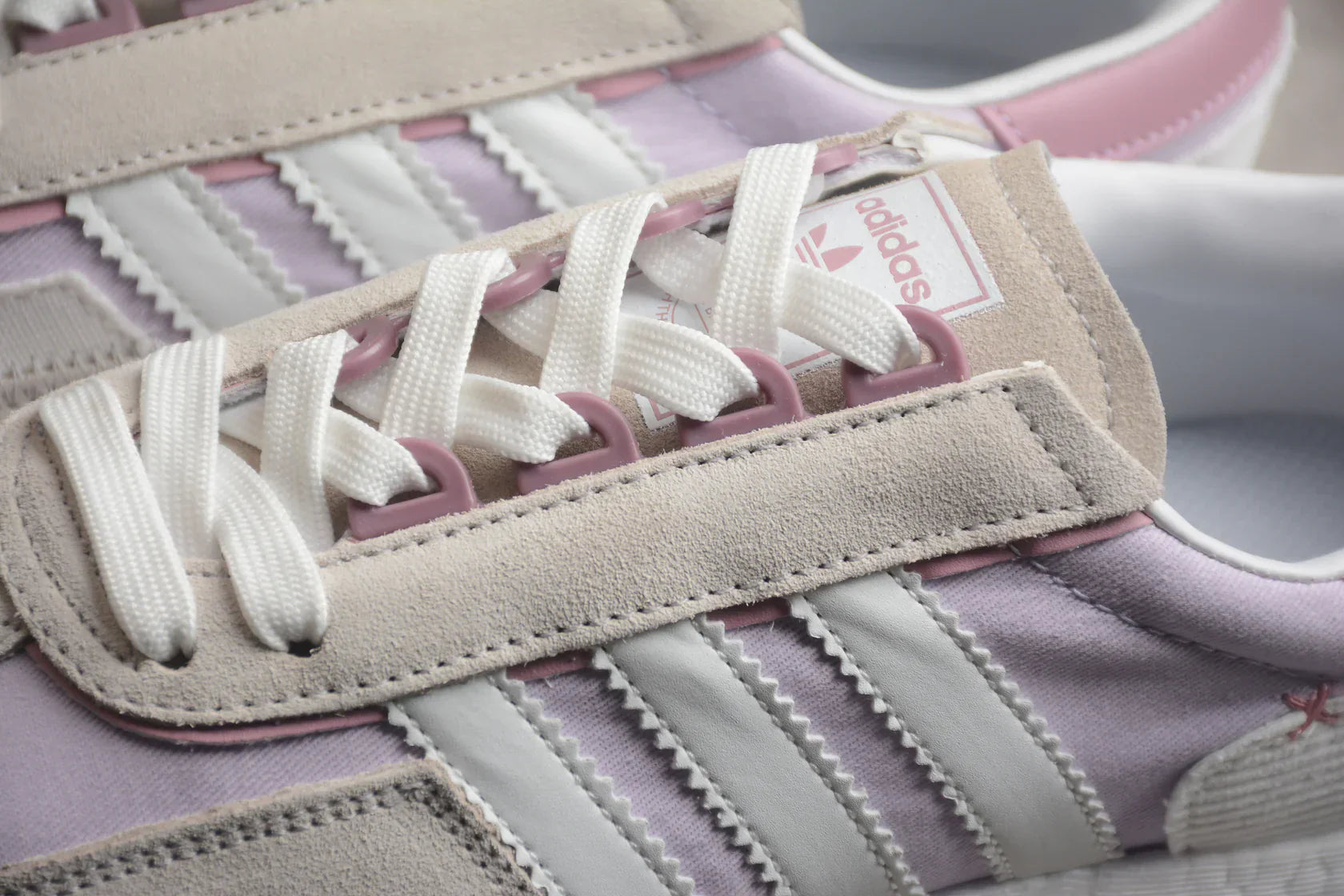 Adidas Retropy Ligh Pink / White
